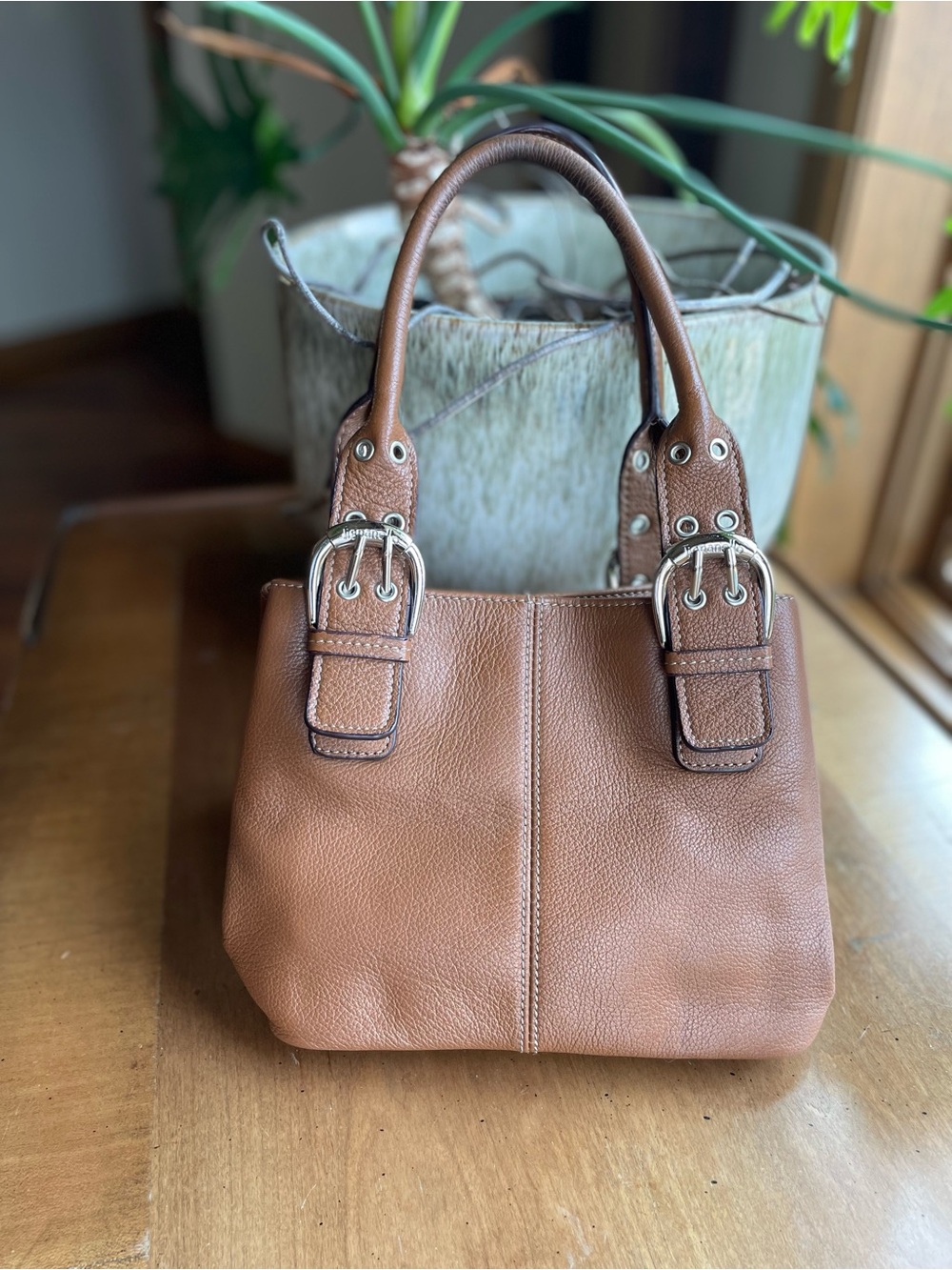Tignanello Warm Tan Pebbled Leather Handbag Buckle Detail